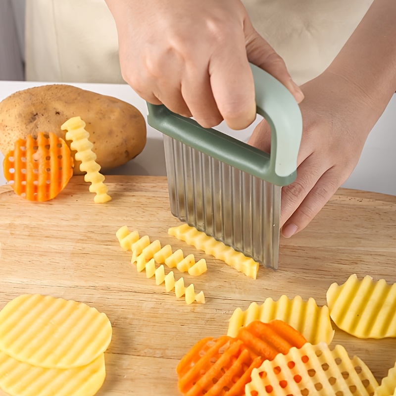 1pc Stainless Steel Wavy French Fry Cutter, Pattern Vegetable Slicer Tool, Crinkle Cut Potato Chip Maker, Food Processor Accessory - No Battery Required
1pc Stainless Steel Wavy French Fry Cutter, Pattern Vegetable Slicer Tool, Crinkle Cut Potato Chip Maker, Food Processor Accessory - No Battery Required