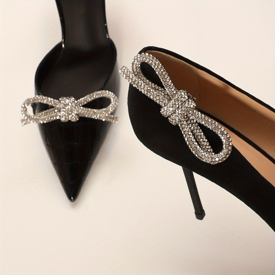 2pcs Full Diamond Removable Luxury High-end Fashion Shoe Sports Shoes Hole Shoes Student Shoes Boots Decorations Bag Accessories Clothing Accessories
2pcs Full Diamond Removable Luxury High-end Fashion Shoe Sports Shoes Hole Shoes Student Shoes Boots Decorations Bag Accessories Clothing Accessories