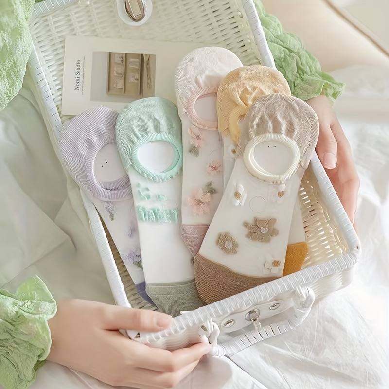 5 Pairs Floral Glass Silk Socks, Sweet & Breathable Invisible Socks, Women's Stockings & Hosiery
5 Pairs Floral Glass Silk Socks, Sweet & Breathable Invisible Socks, Women's Stockings & Hosiery