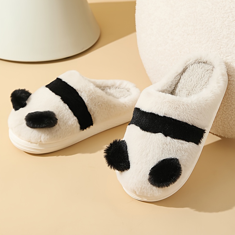 Cartoon Panda Pattern Slippers, Soft Plush Slippers, Bedroom Slippers, Warm And Comfortable Slippers
Cartoon Panda Pattern Slippers, Soft Plush Slippers, Bedroom Slippers, Warm And Comfortable Slippers