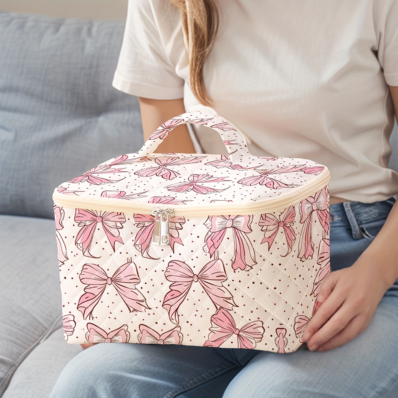 Chic Print Portable Makeup Organizer - Large Capacity Travel Cosmetic & Accessory Storage Bag, Non-waterproof Polyester, Cute Makeup Bag, Travel Cosmetics Bag, , Storage, Large Capacity
Chic Print Portable Makeup Organizer - Large Capacity Travel Cosmetic & Accessory Storage Bag, Non-waterproof Polyester, Cute Makeup Bag, Travel Cosmetics Bag, , Storage, Large Capacity