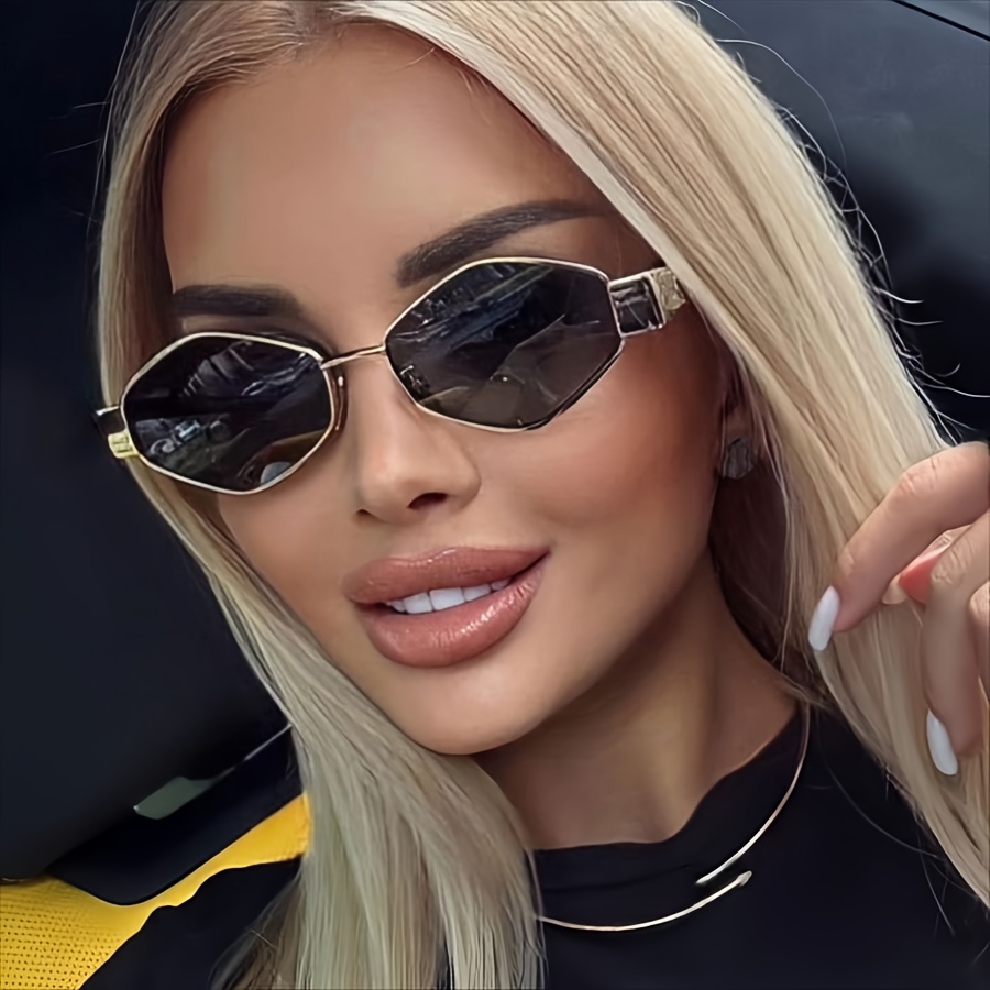 Women's Rectangle Glasses With Metal Frame, Pc Lens, Fishing Style, Fashionable And Trendy
Women's Rectangle Glasses With Metal Frame, Pc Lens, Fishing Style, Fashionable And Trendy