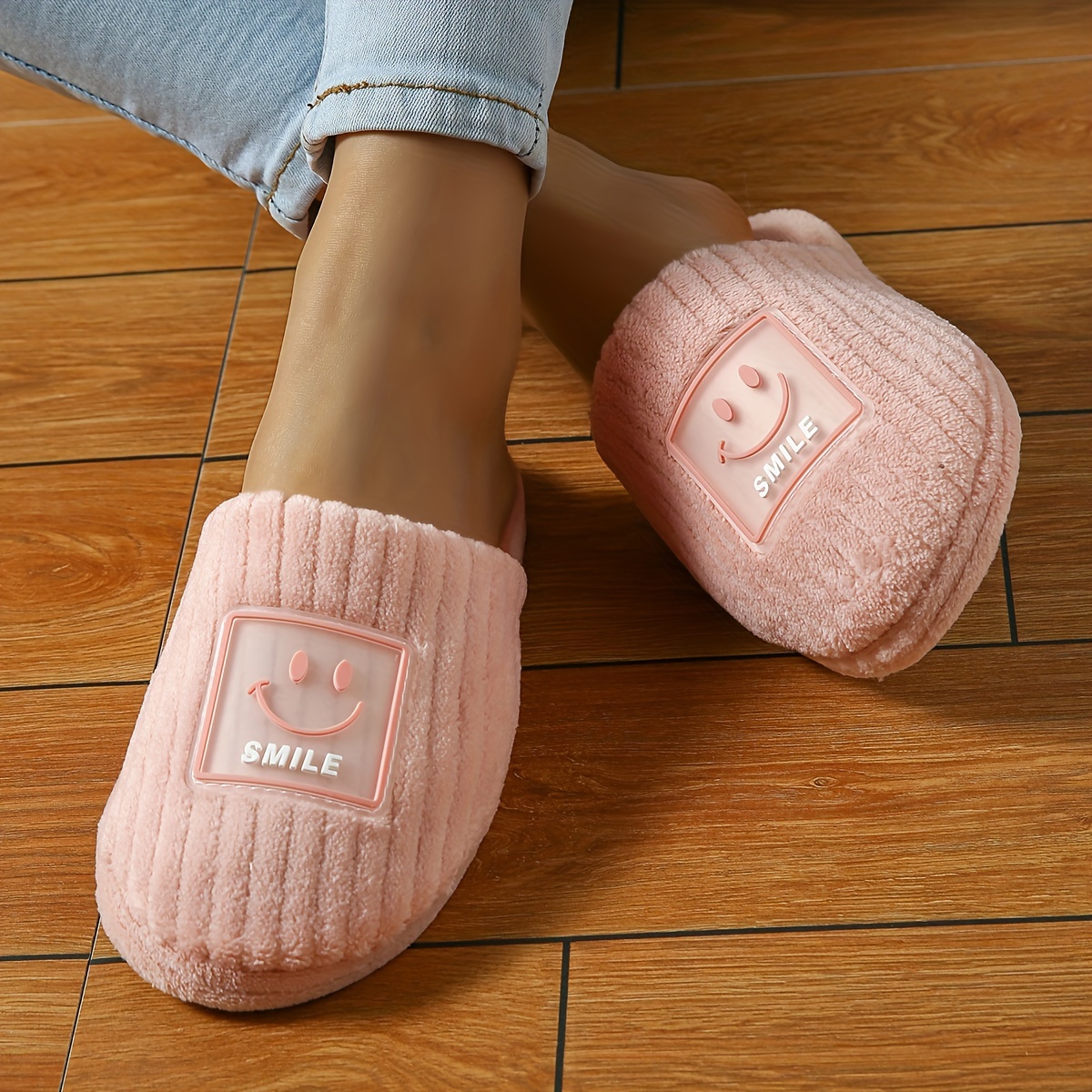 Cozy & Stylish Women's Slip-on Indoor Slippers With - Plush, Warm, And For Comfortable Autumn/winter Wear, For Winter
Cozy & Stylish Women's Slip-on Indoor Slippers With - Plush, Warm, And For Comfortable Autumn/winter Wear, For Winter