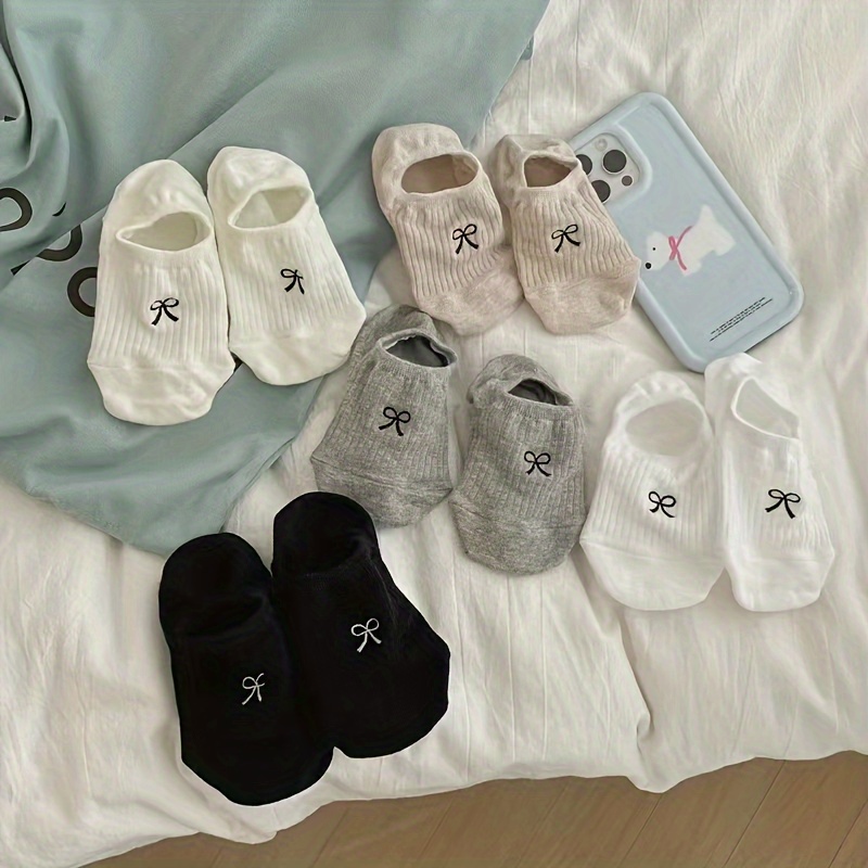 5 Pairs Of Summer Fashionable Bow Boat Socks Invisible Socks Comfortable And Breathable Women's Socks
5 Pairs Of Summer Fashionable Bow Boat Socks Invisible Socks Comfortable And Breathable Women's Socks
