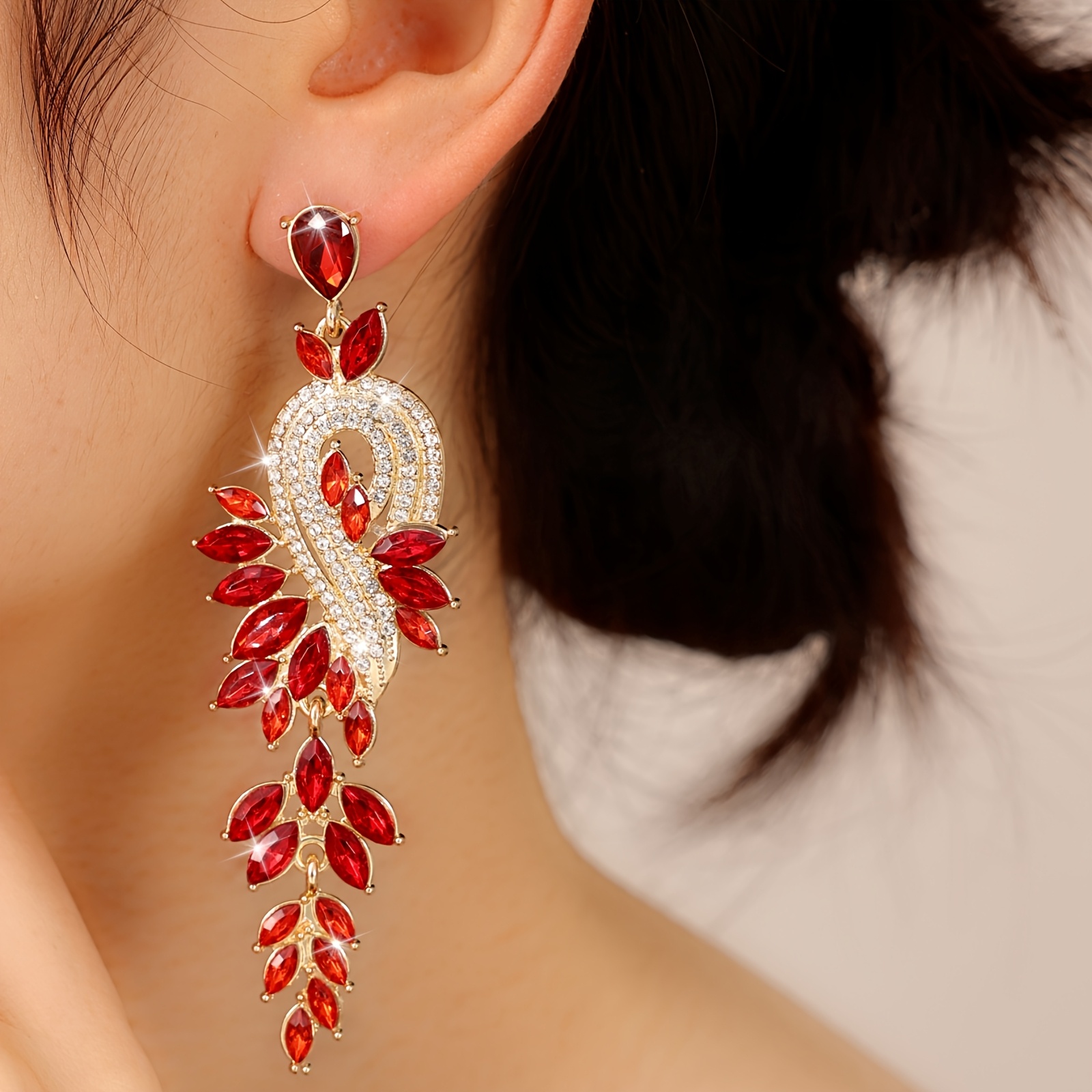 1 Pair Vintage Elegant Zinc Alloy Earrings With Geometric Leaf And , Fashion , For Women, Gifting And Valentine's Day - All Season Wear
1 Pair Vintage Elegant Zinc Alloy Earrings With Geometric Leaf And , Fashion , For Women, Gifting And Valentine's Day - All Season Wear