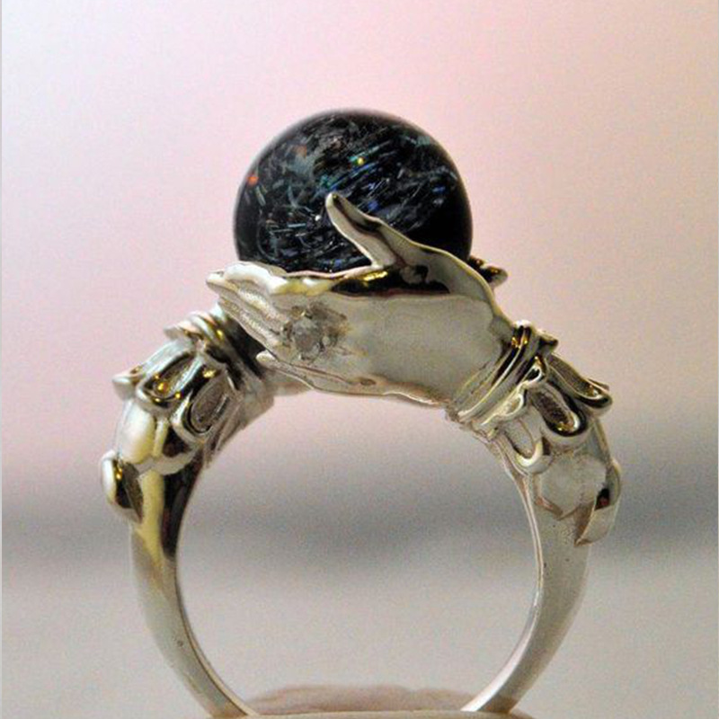 A Stylish White Mosaic Ring For Ladies, Suitable As A Gift For Christmas, New Year, And Valentine's Day.
A Stylish White Mosaic Ring For Ladies, Suitable As A Gift For Christmas, New Year, And Valentine's Day.