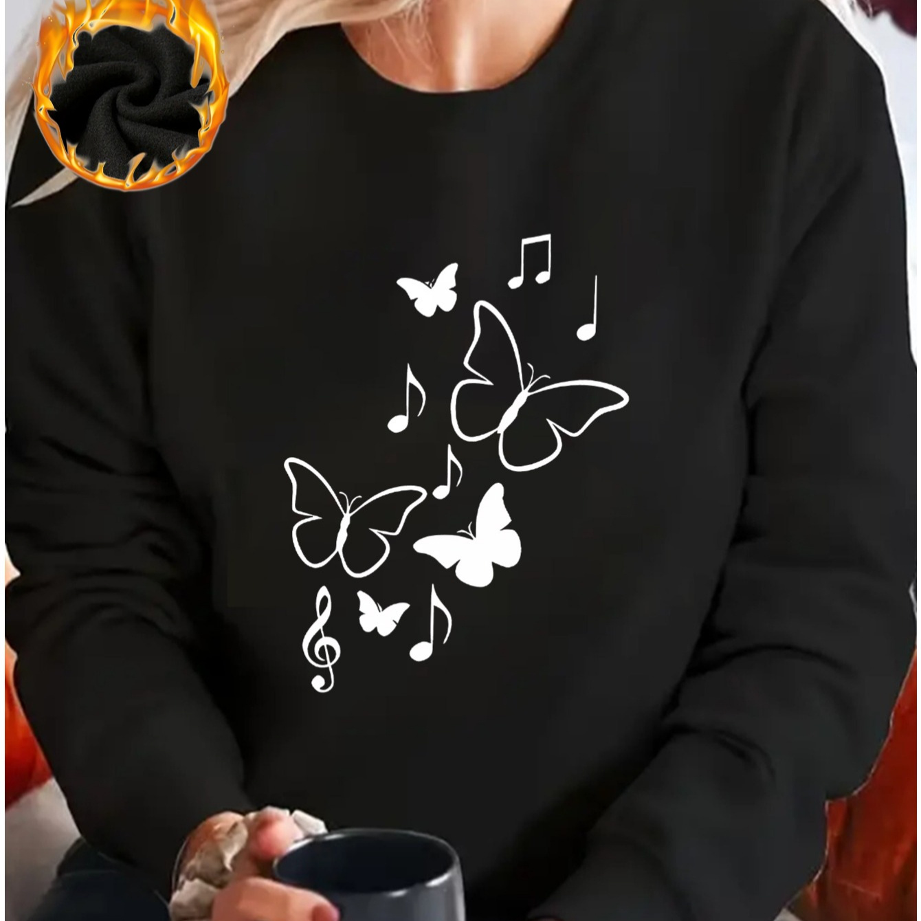 Sweat-shirt décontracté pour femmes avec un imprimé papillon note de musique, épaissi et doublé en .
Sweat-shirt décontracté pour femmes avec un imprimé papillon note de musique, épaissi et doublé en .