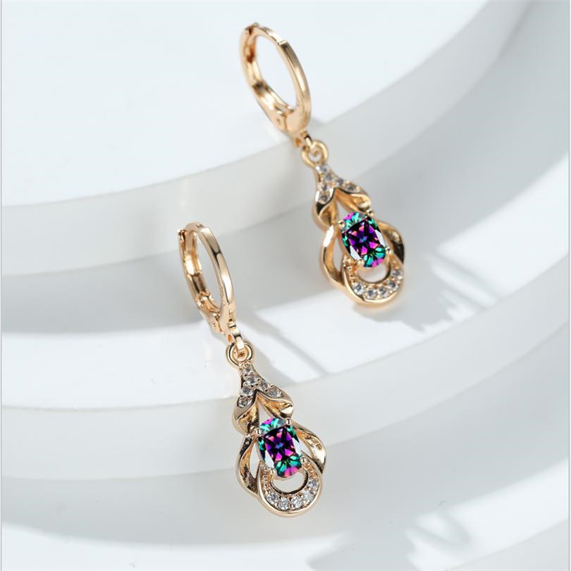 Women's Elegant Zirconia Drop Earrings 18k Gold Plated Ear Jewelry Banquet Dinner Decor For Women
Women's Elegant Zirconia Drop Earrings 18k Gold Plated Ear Jewelry Banquet Dinner Decor For Women