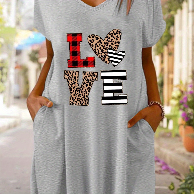 Letter Print T-shirt Dress, Short Sleeve Crew Neck Side Pockets Casual Dress For Summer & Spring, Women's Clothing
Letter Print T-shirt Dress, Short Sleeve Crew Neck Side Pockets Casual Dress For Summer & Spring, Women's Clothing