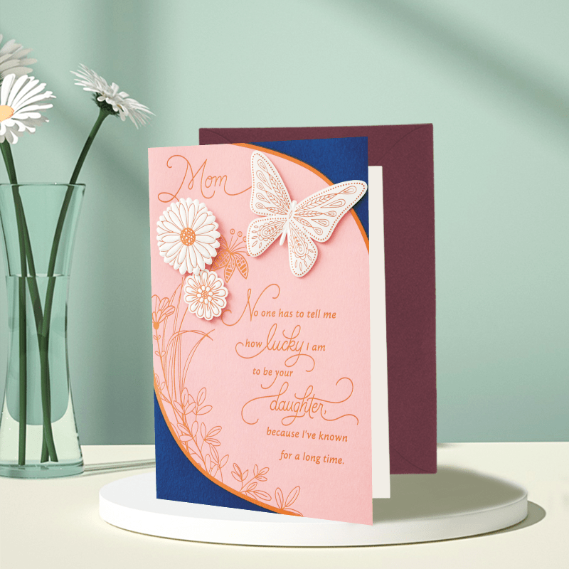 1pc Of Greeting Card With The Words "mom, No 1 Has To Tell Me How Lucky I Am To Be Your Daughter" Written On It, And Painted With Butterflies And Flowers Suitable For Giving To My Dear Mother
1pc Of Greeting Card With The Words "mom, No 1 Has To Tell Me How Lucky I Am To Be Your Daughter" Written On It, And Painted With Butterflies And Flowers Suitable For Giving To My Dear Mother
