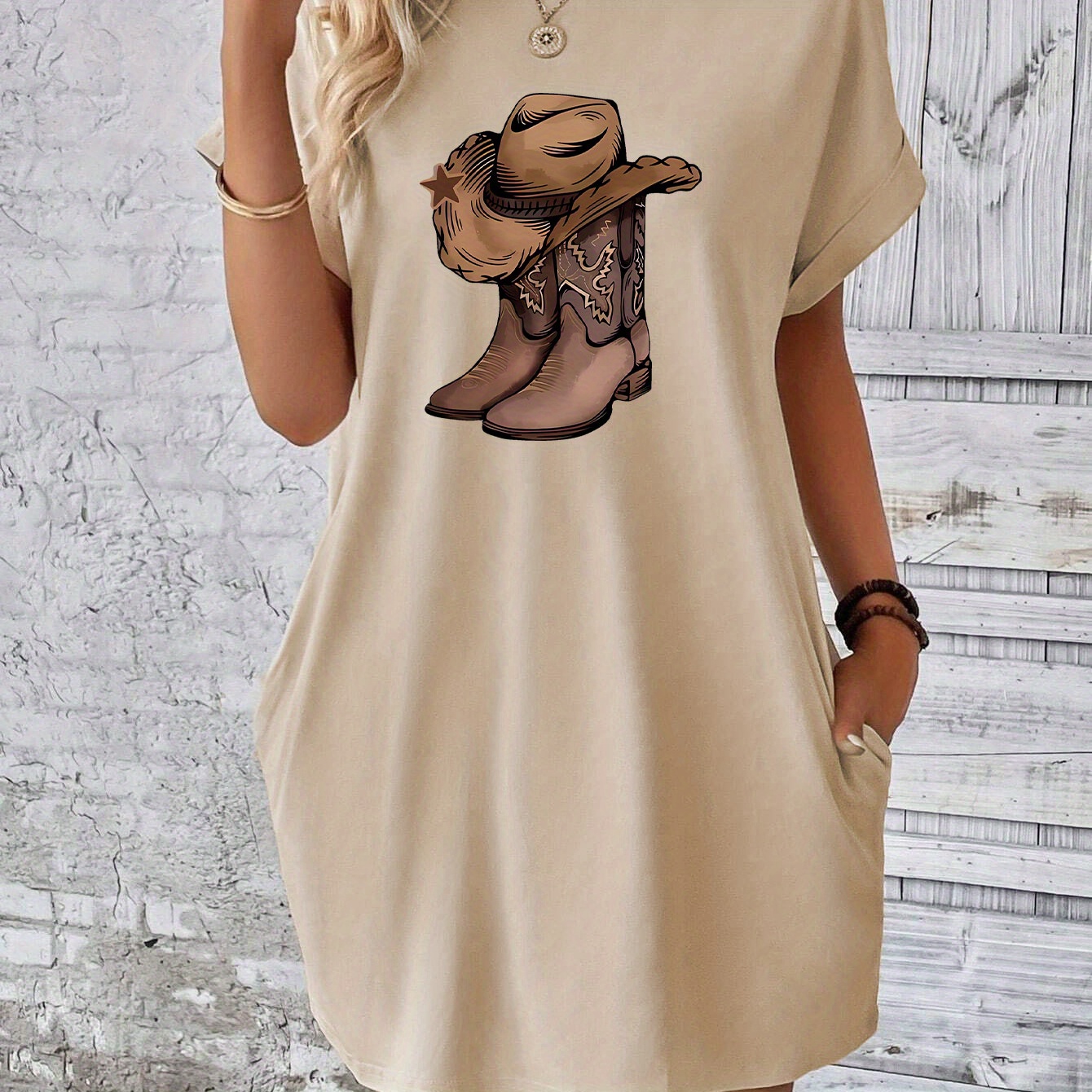 Boots Print Tee Dress, Short Sleeve Crew Neck Casual Dress For Summer & Spring, Women's Clothing
Boots Print Tee Dress, Short Sleeve Crew Neck Casual Dress For Summer & Spring, Women's Clothing