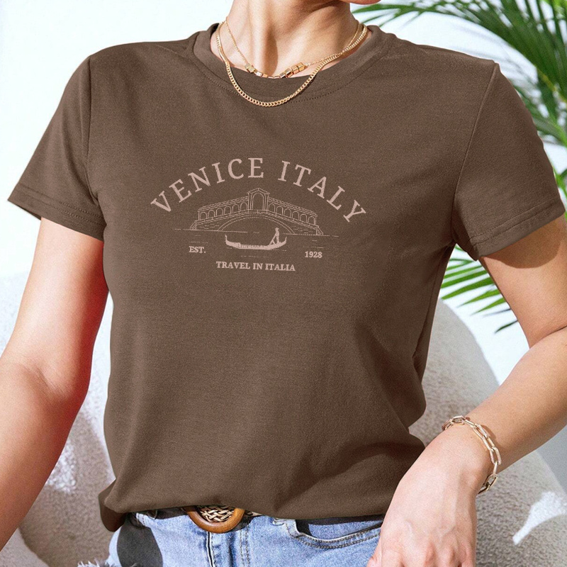 Letter Print T-shirt, Round Neck Short Sleeves Pullover Sports Tee, Women's Comfy Tops
Letter Print T-shirt, Round Neck Short Sleeves Pullover Sports Tee, Women's Comfy Tops