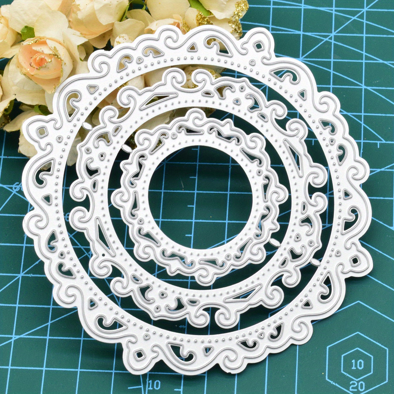 1pc Circle Lace Frame Cutting Die Background Metal Die Cut For Diy Scrapbooking Album Invitation Card Making Paper Craft
1pc Circle Lace Frame Cutting Die Background Metal Die Cut For Diy Scrapbooking Album Invitation Card Making Paper Craft