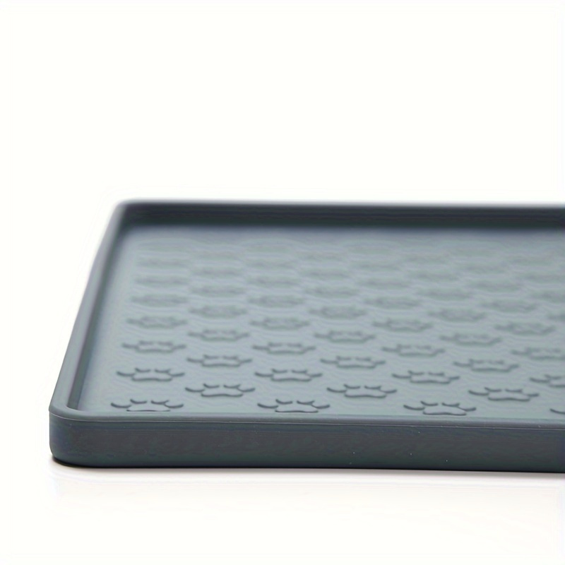 Waterproof Silicone Pet Feeding Mat For Dogs - Non-slip, Easy Clean Dog Food Placemat, Durable & Dishwasher Safe
Waterproof Silicone Pet Feeding Mat For Dogs - Non-slip, Easy Clean Dog Food Placemat, Durable & Dishwasher Safe