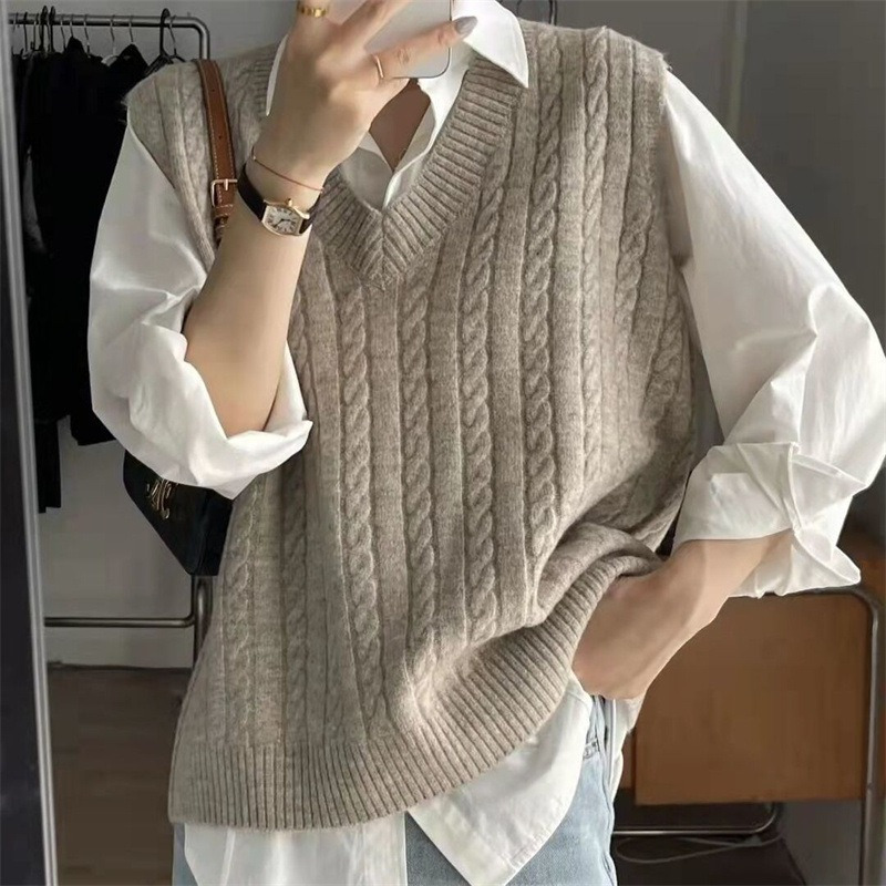 Cable Knit Ribbed Solid Vest, Casual V Neck Sleeveless Pullover Sweater Vest, Women's Clothing
Cable Knit Ribbed Solid Vest, Casual V Neck Sleeveless Pullover Sweater Vest, Women's Clothing