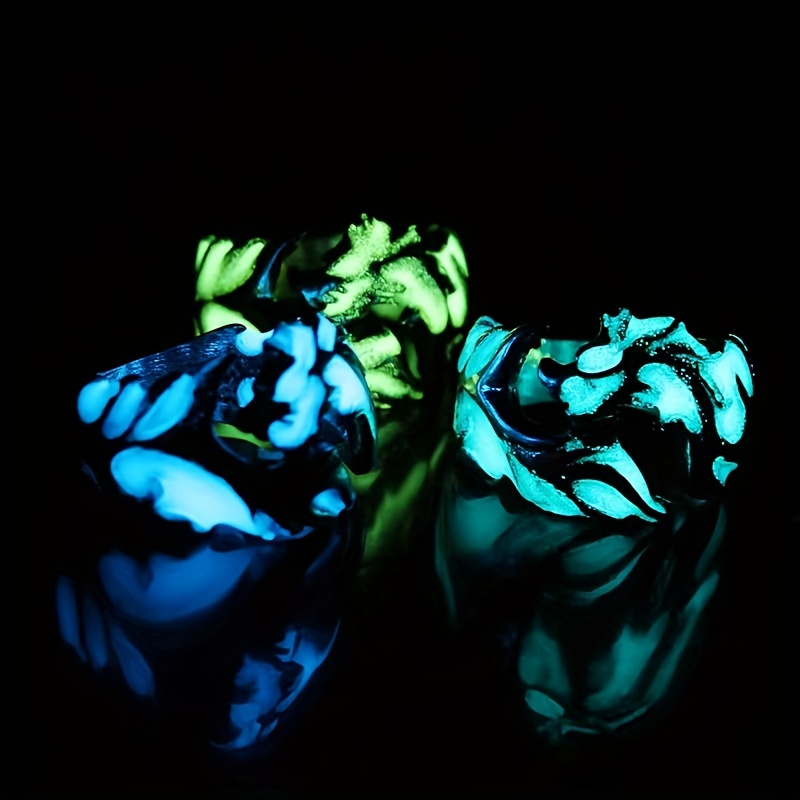 1pc Men's Multi-color Luminous Dragon Ring - Fashionable And Trendy Dragon Pattern Ring For Hip Hop And Vintage Style
1pc Men's Multi-color Luminous Dragon Ring - Fashionable And Trendy Dragon Pattern Ring For Hip Hop And Vintage Style