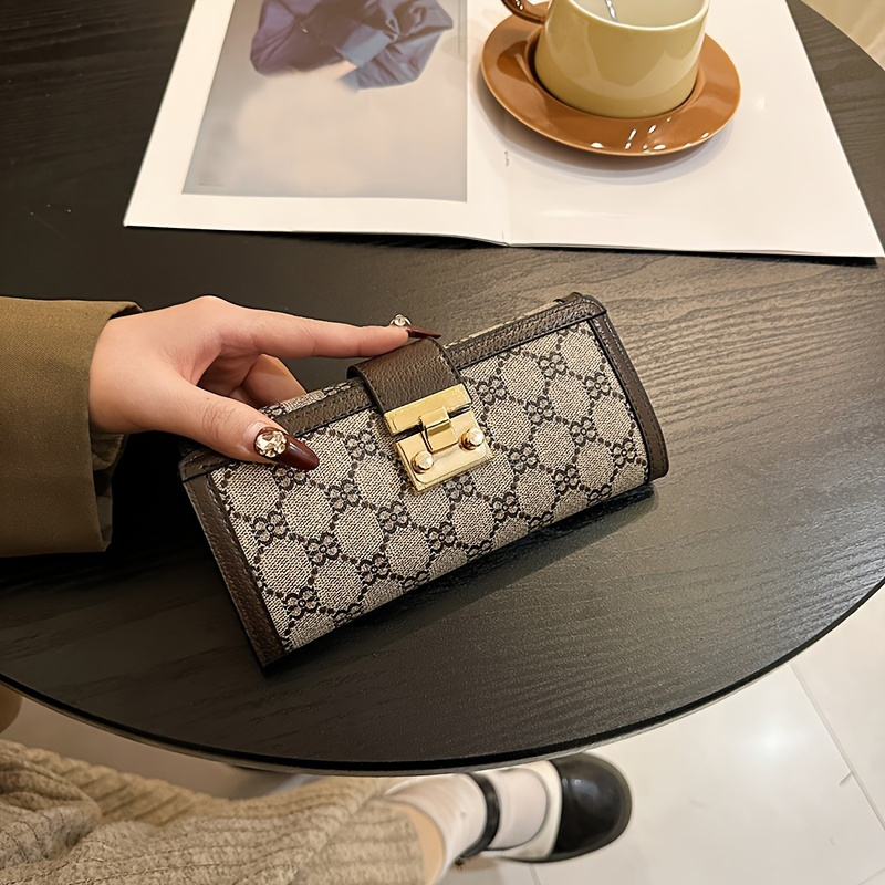 Women's Elegant Long Wallet, Vintage Style Pu Leather, Multi-functional Clutch Purse With Coin And Card Holder, Perfect For Shopping And Travel
Women's Elegant Long Wallet, Vintage Style Pu Leather, Multi-functional Clutch Purse With Coin And Card Holder, Perfect For Shopping And Travel