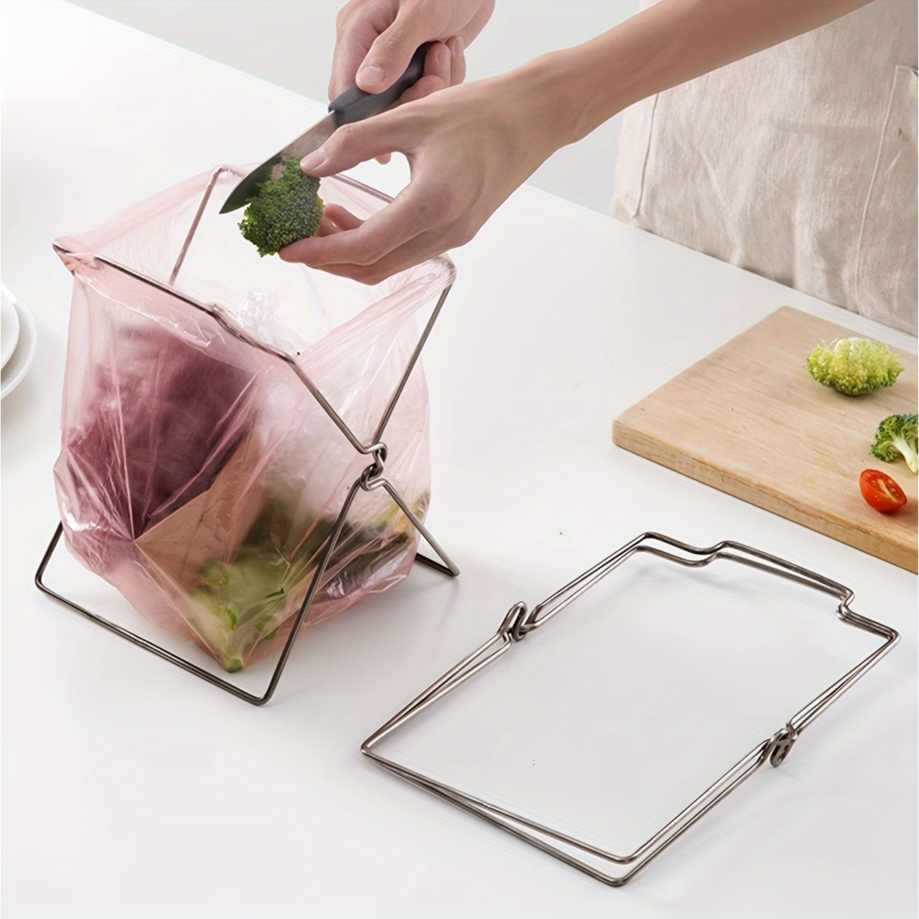 Stainless Steel Foldable Kitchen Trash Bin: No Food Contact, Suitable For Office And Home Use
Stainless Steel Foldable Kitchen Trash Bin: No Food Contact, Suitable For Office And Home Use