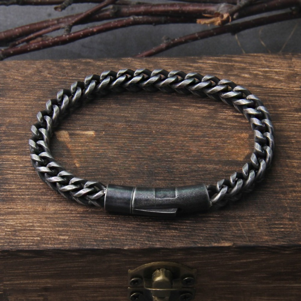 1pc Retro Chain Link Men's Bracelet, Cool Punk Rock Motorcycle Bracelet Men's Jewelry, Father's Day Gift
1pc Retro Chain Link Men's Bracelet, Cool Punk Rock Motorcycle Bracelet Men's Jewelry, Father's Day Gift