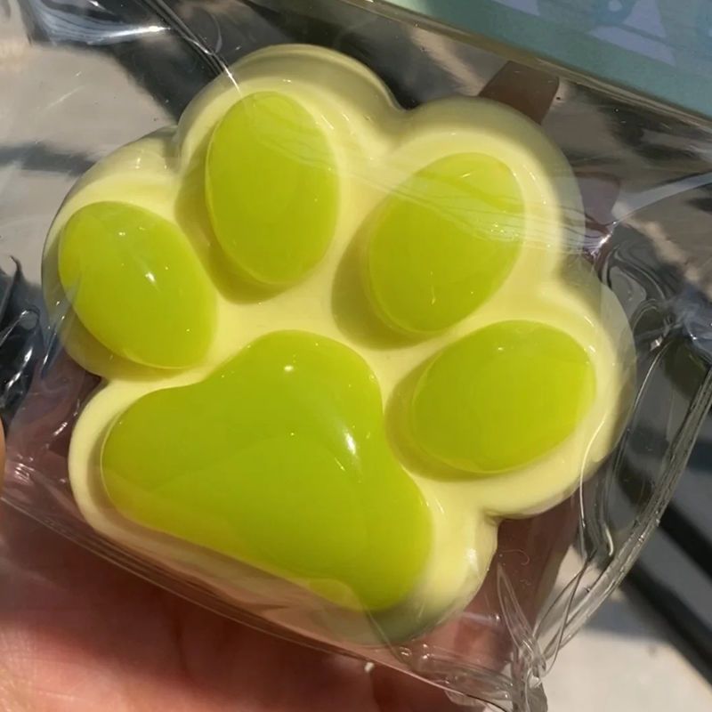 1pc Cat Paw Toy - , , - Texture, , No Batteries Required, For & Decorative Models, For Parties And , Suitable
1pc Cat Paw Toy - , , - Texture, , No Batteries Required, For & Decorative Models, For Parties And , Suitable
