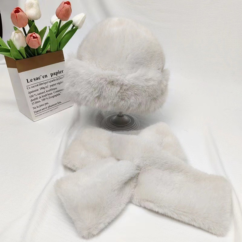 Hot Selling High Quality Outdoor Adult Solid Comfortable Fur Women Winter Warm Scarf&hats
Hot Selling High Quality Outdoor Adult Solid Comfortable Fur Women Winter Warm Scarf&hats