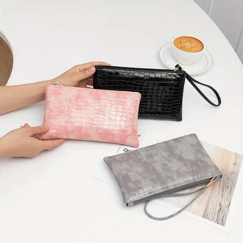 Large Capacity Stone Pattern Handbag Retro Single Layer Coin Purse Mobile Phone Bag Wrist Bag
Large Capacity Stone Pattern Handbag Retro Single Layer Coin Purse Mobile Phone Bag Wrist Bag