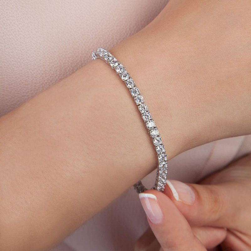 1pc Fashion Classic Bracelet Tennis Chain Bracelet Women's Elegant Jewelry Bracelet
1pc Fashion Classic Bracelet Tennis Chain Bracelet Women's Elegant Jewelry Bracelet