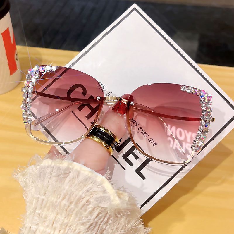 New Party Fashion Metallic Sunglasses For Men And Women, Sunglasses, Beach Glasses, Outdoor Glasses,
New Party Fashion Metallic Sunglasses For Men And Women, Sunglasses, Beach Glasses, Outdoor Glasses,