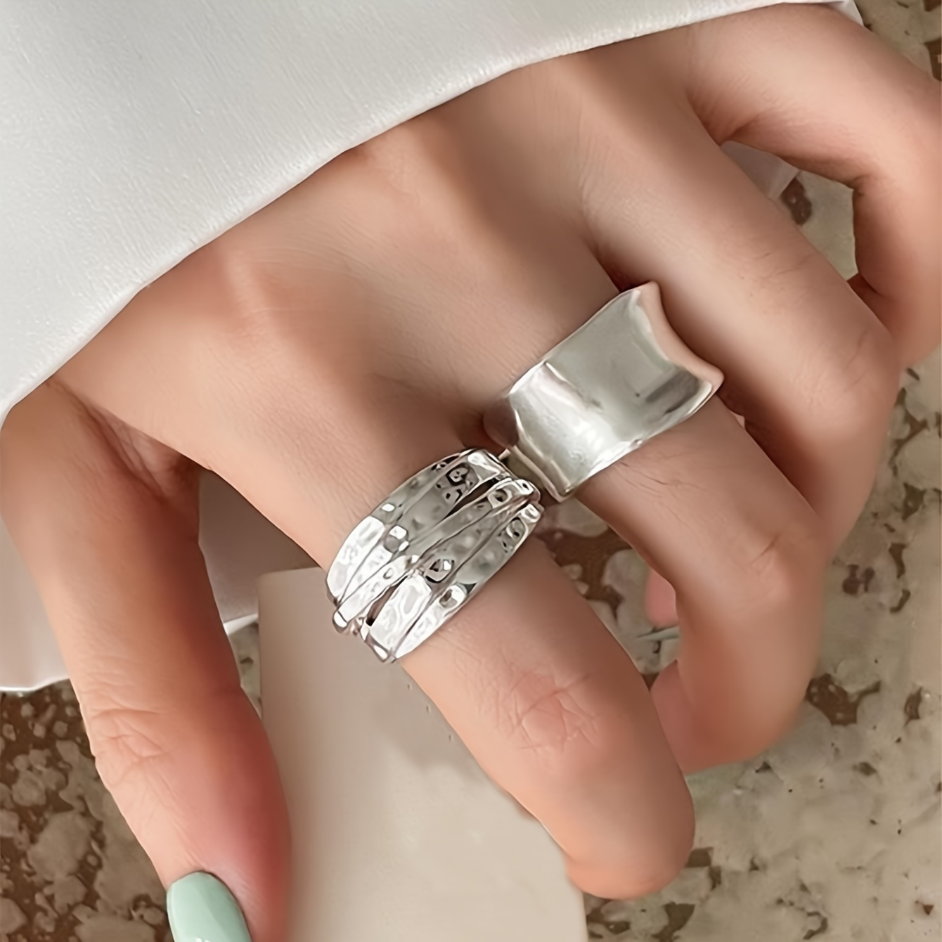 2pcs/set Fashion Simple Wide Geometric Irregular Line Wrapping Ring For Women's Vacation Party Date Gift Daily Matching
2pcs/set Fashion Simple Wide Geometric Irregular Line Wrapping Ring For Women's Vacation Party Date Gift Daily Matching