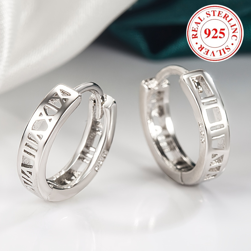 Hypoallergenic Hollow Roman Numeral Design Hoop Earrings Free Earrings Simple Style For Daily Casual
Hypoallergenic Hollow Roman Numeral Design Hoop Earrings Free Earrings Simple Style For Daily Casual