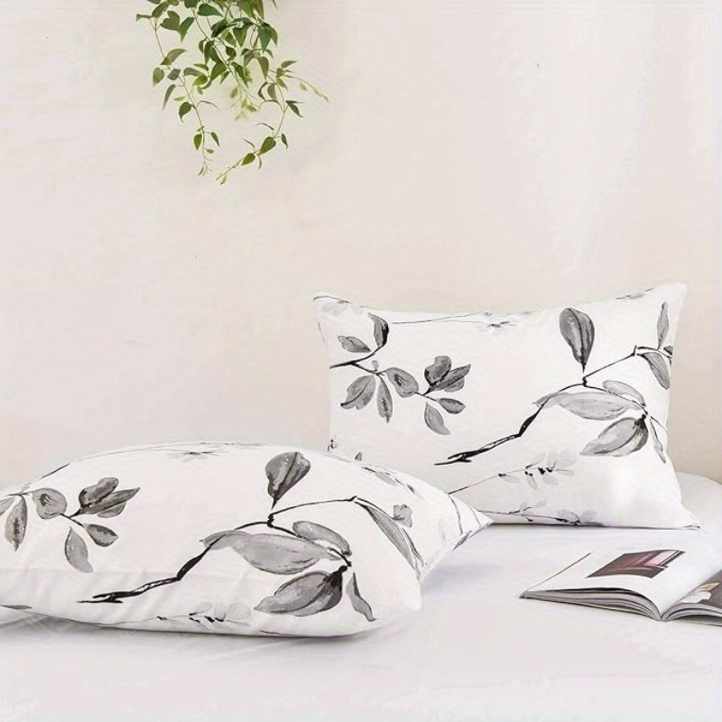2pcs Linen Throw Pillow Covers, White Floral Print, Watercolor Design, Zippered Cushion Cases For Decor, Hand Wash Only
2pcs Linen Throw Pillow Covers, White Floral Print, Watercolor Design, Zippered Cushion Cases For Decor, Hand Wash Only