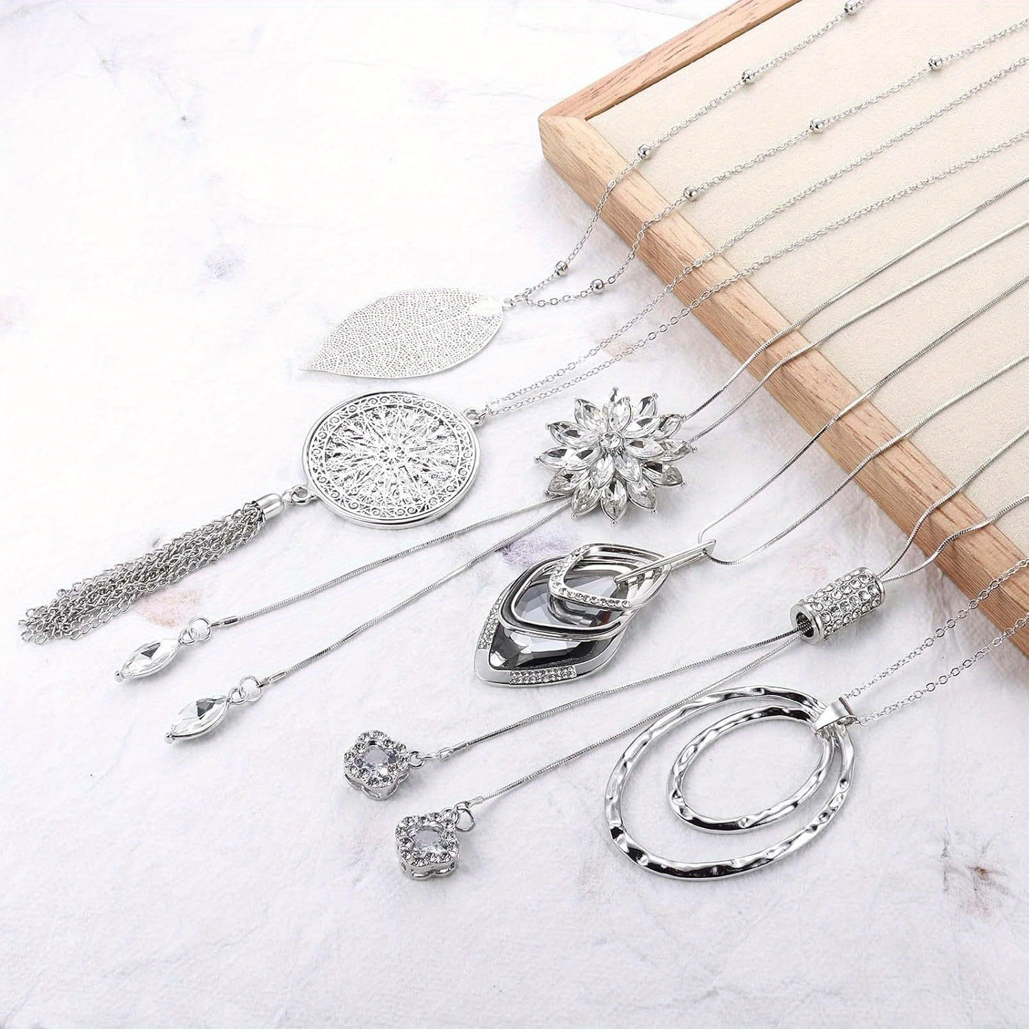 Long Pendant Necklaces For Women, 6pcs Sweater Necklaces Sweater Chain Necklace For Women Y Necklace Set Fashion Jewelry, Christmas Wedding Gifts
Long Pendant Necklaces For Women, 6pcs Sweater Necklaces Sweater Chain Necklace For Women Y Necklace Set Fashion Jewelry, Christmas Wedding Gifts