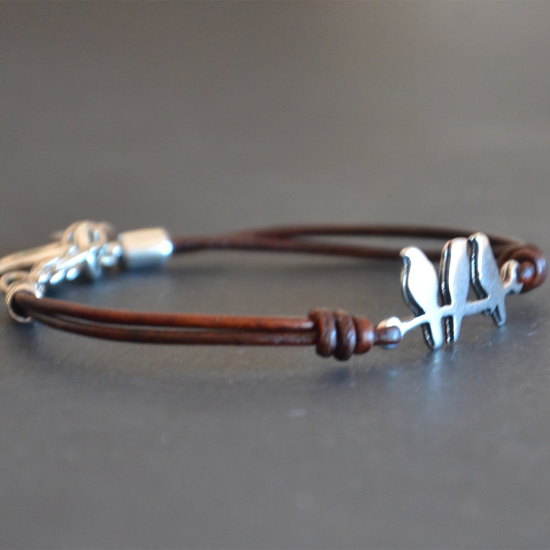 1pc Vintage Alloy Little Birds Charm, , Rope Bracelet, Double-layered, Adjustable Clasp, Daily & Vacation Wear, Birthday Gift Idea, Accessory
1pc Vintage Alloy Little Birds Charm, , Rope Bracelet, Double-layered, Adjustable Clasp, Daily & Vacation Wear, Birthday Gift Idea, Accessory