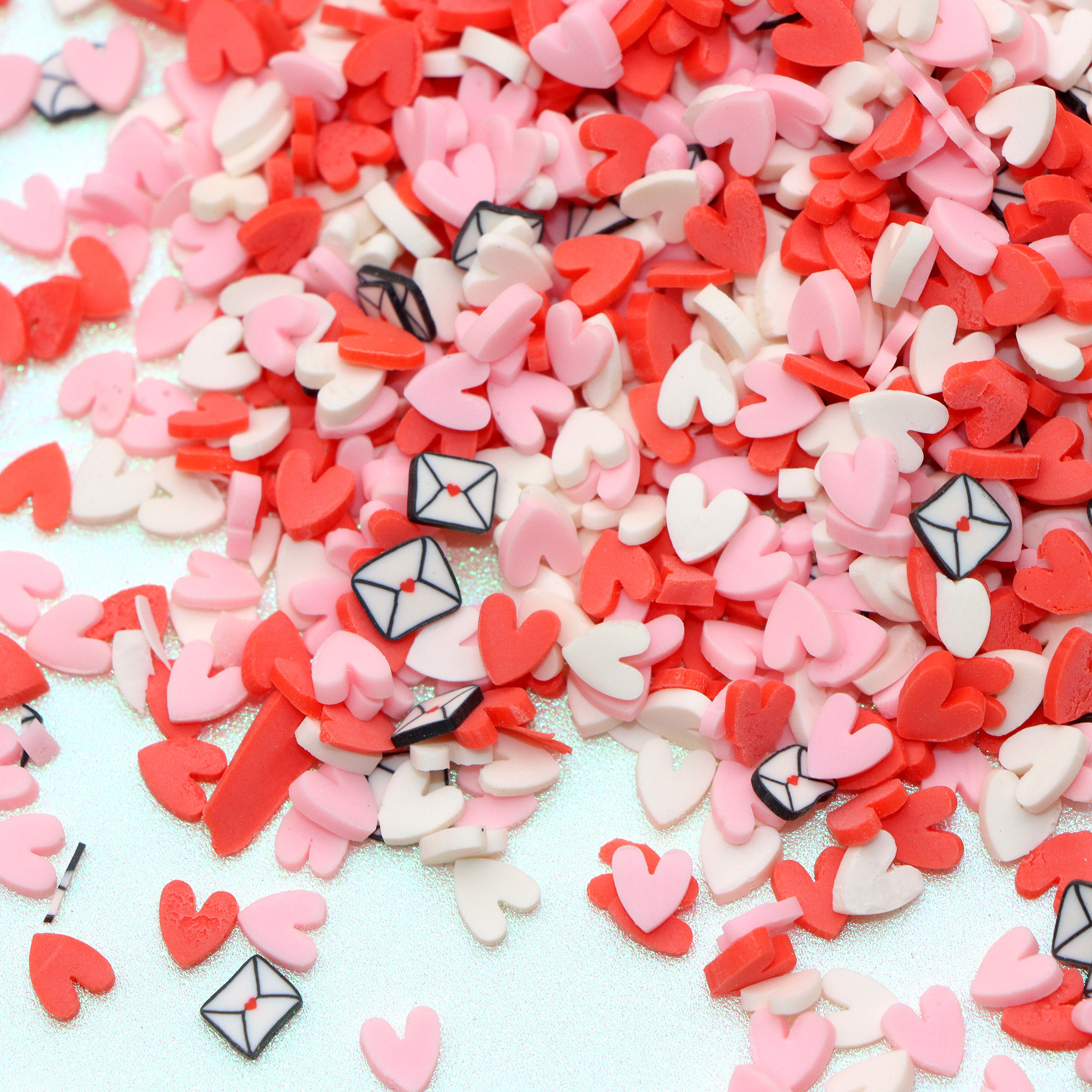 10g en tranches pour la Saint-Valentin, de cœur et de lettres d', décorations en polymère non parfumées, pour des ongles, les manuels et les décorations en résine
10g en tranches pour la Saint-Valentin, de cœur et de lettres d', décorations en polymère non parfumées, pour des ongles, les manuels et les décorations en résine