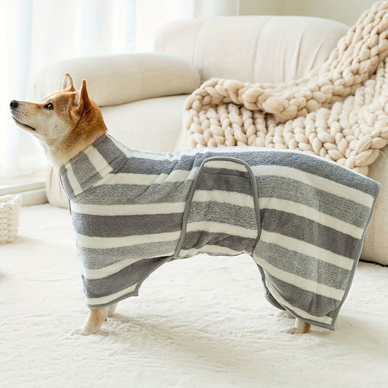 1pc Quick Dry & Soft Dog Bathrobe Towel Clothes - Absorbent Pet Bath Robe For Medium To Large Dogs -comfortable Drying Doggy Bathing Wrap
1pc Quick Dry & Soft Dog Bathrobe Towel Clothes - Absorbent Pet Bath Robe For Medium To Large Dogs -comfortable Drying Doggy Bathing Wrap