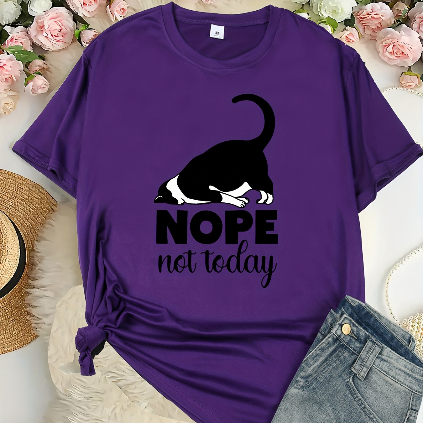 Plus Size Women's Casual Sports T-shirt, Round Neck, Short Sleeve, Cartoon Cat Pattern Printed, Stretch And Soft Fabric, Fashionable Loose Fit Summer Top
Plus Size Women's Casual Sports T-shirt, Round Neck, Short Sleeve, Cartoon Cat Pattern Printed, Stretch And Soft Fabric, Fashionable Loose Fit Summer Top