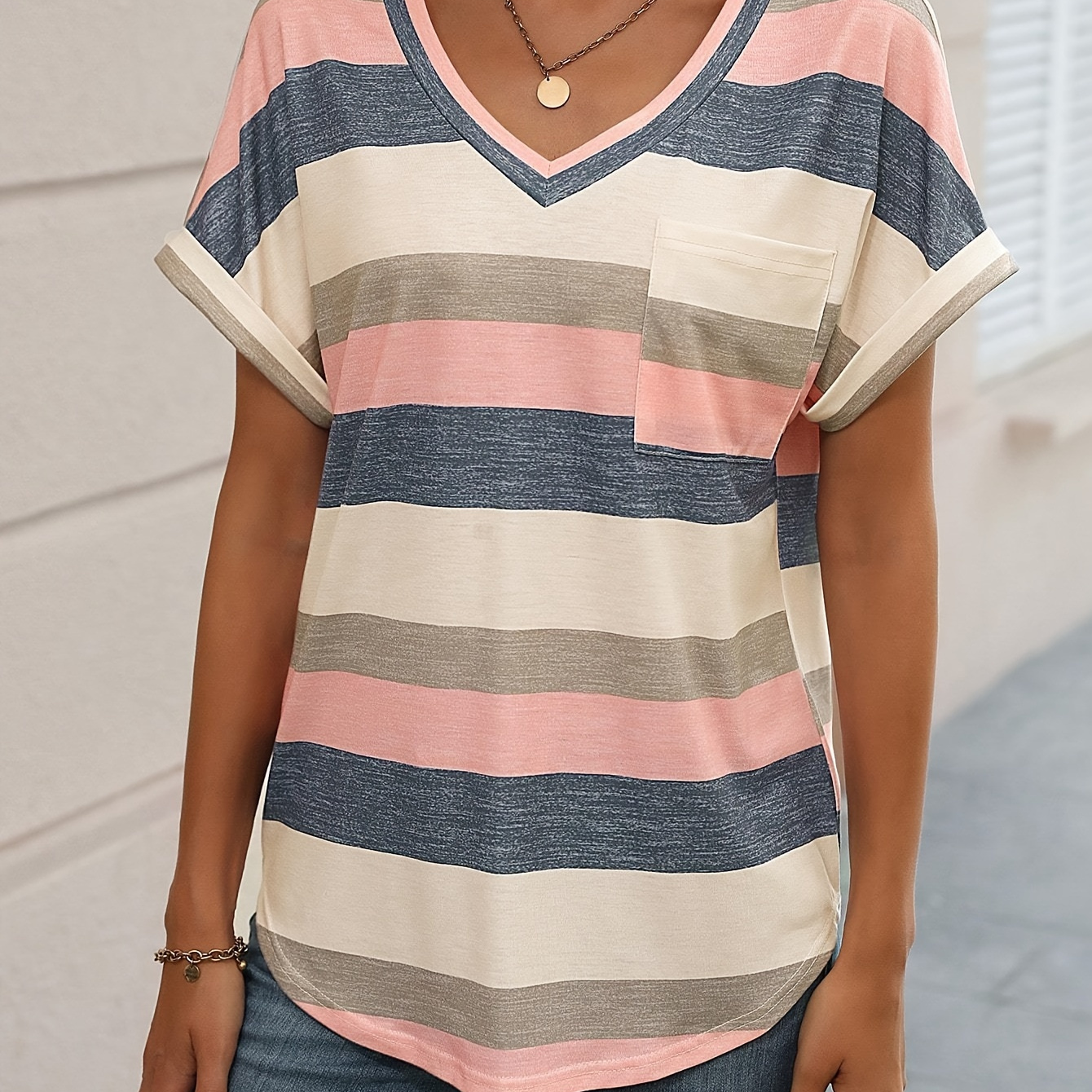 Striped Print V Neck Pocket T-shirt, Casual Short Sleeve T-shirt For Spring & Summer, Women's Clothing
Striped Print V Neck Pocket T-shirt, Casual Short Sleeve T-shirt For Spring & Summer, Women's Clothing