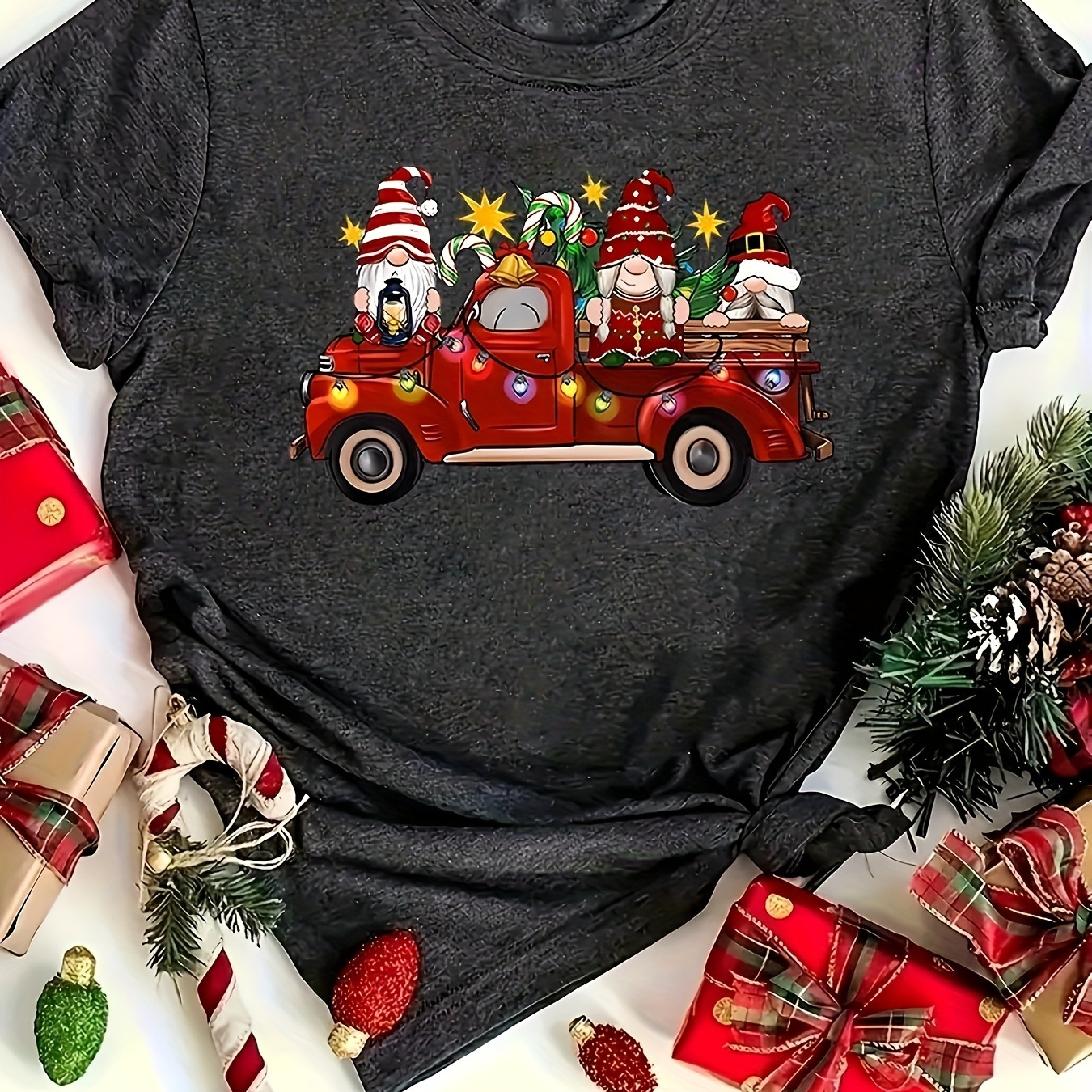 Plus Size Christmas Print T-shirt, Casual Short Sleeve Crew Neck Top For , Women's Plus Size Clothing
Plus Size Christmas Print T-shirt, Casual Short Sleeve Crew Neck Top For , Women's Plus Size Clothing
