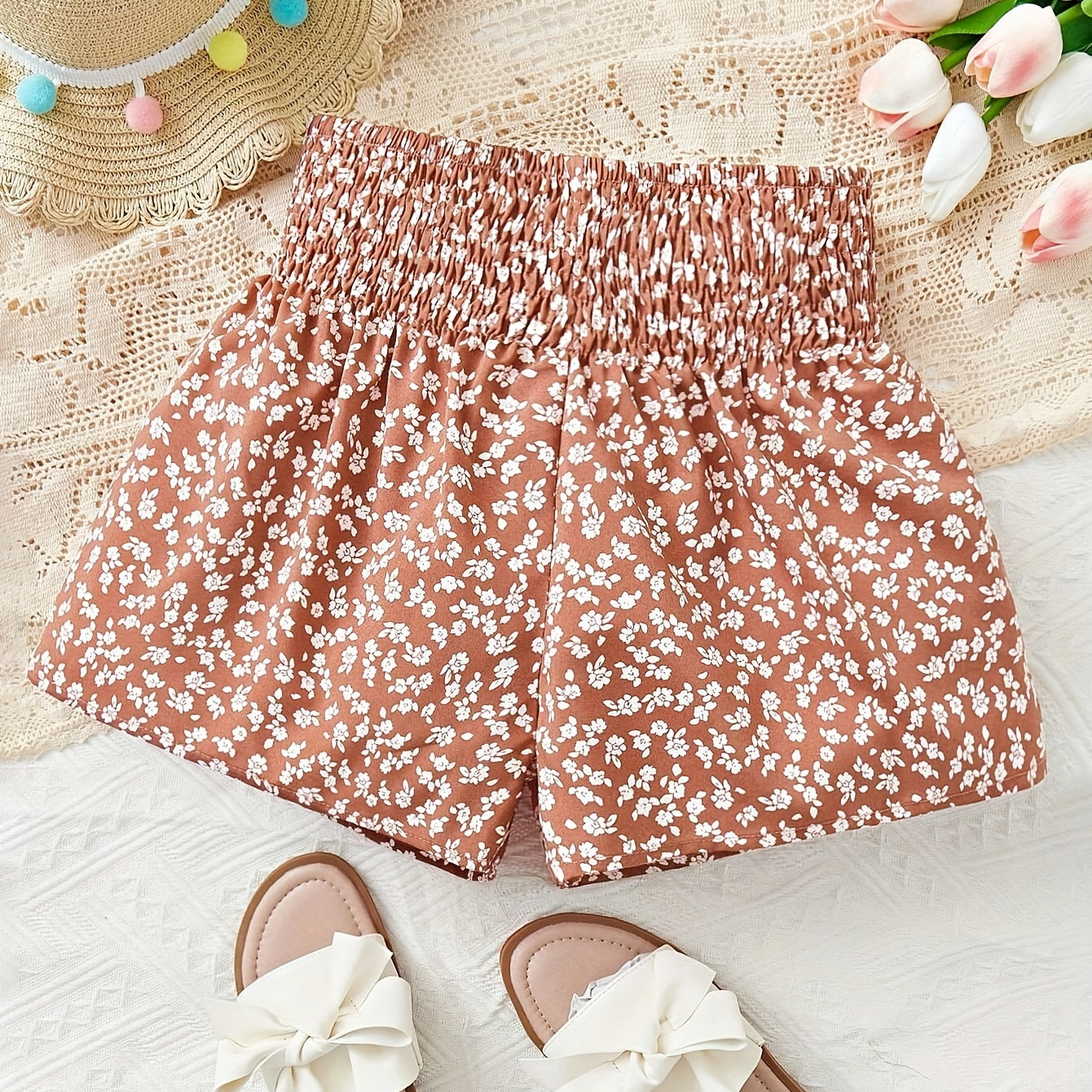 Floral Print Shirred Waist Shorts, Vacation Loose Elastic Waist Shorts For Spring & Summer, Women's Clothing
Floral Print Shirred Waist Shorts, Vacation Loose Elastic Waist Shorts For Spring & Summer, Women's Clothing