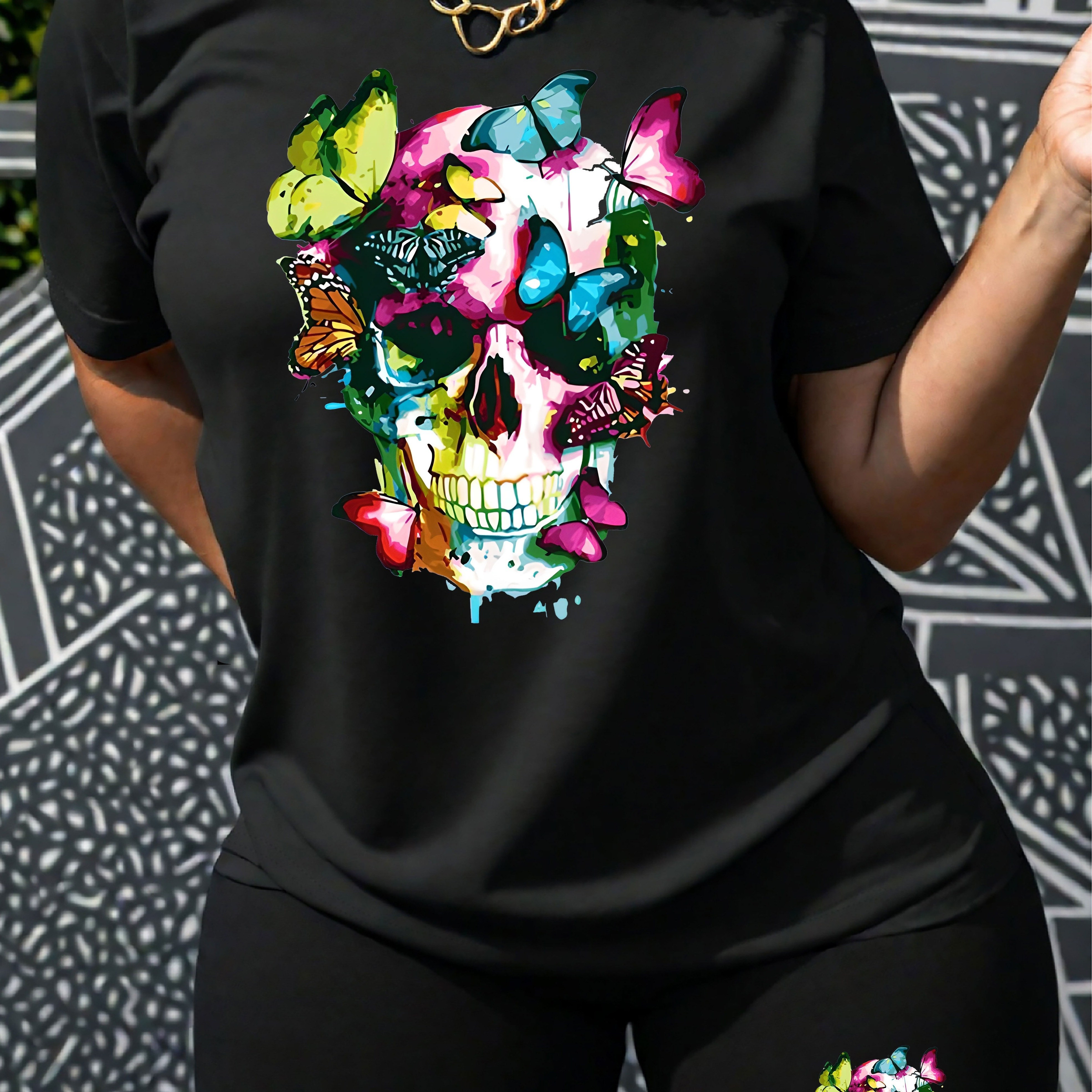 Skull Print Casual Shorts Set, Crew Neck Short Sleeve T-shirt & Skinny Shorts Outfits, Women's Clothing
Skull Print Casual Shorts Set, Crew Neck Short Sleeve T-shirt & Skinny Shorts Outfits, Women's Clothing