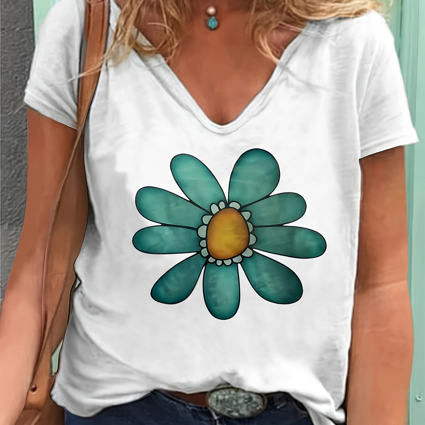 Floral Print T-shirt, Casual Short Sleeve V Neck Top For Spring & Summer, Women's Clothing
Floral Print T-shirt, Casual Short Sleeve V Neck Top For Spring & Summer, Women's Clothing
