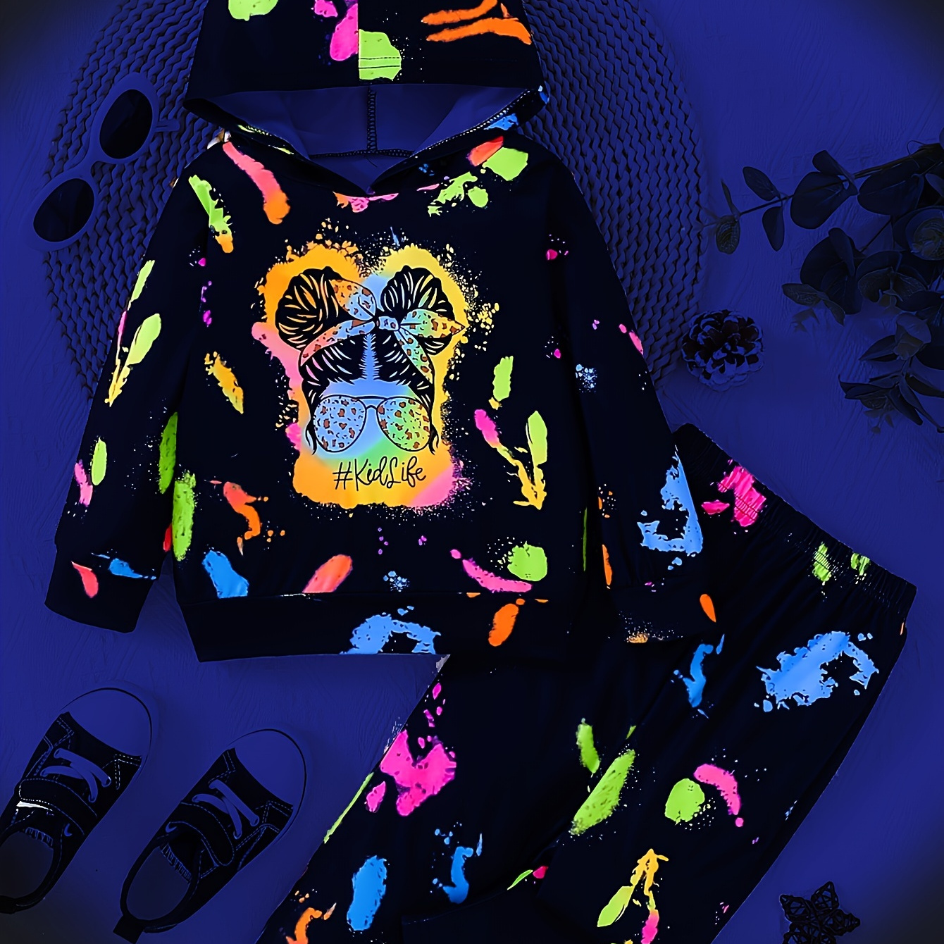 Cartoon Girl Pattern Girl's 2pcs, Hoodie & Sweatpants Set, Kid Life Print Casual Outfits, Kids Clothes For Spring Fall
Cartoon Girl Pattern Girl's 2pcs, Hoodie & Sweatpants Set, Kid Life Print Casual Outfits, Kids Clothes For Spring Fall