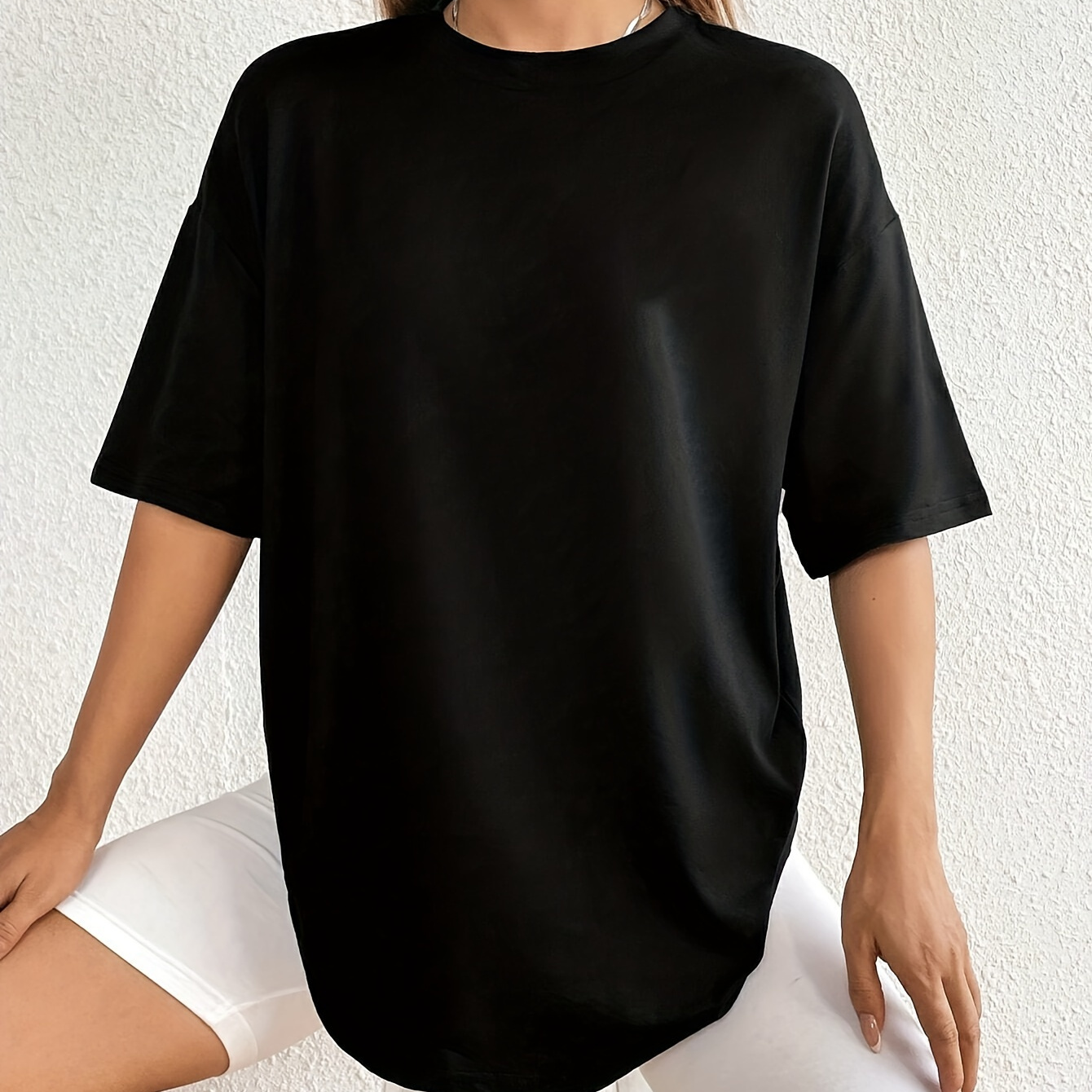 Solid Color Casual T-shirt, Round Neck Short Sleeves Drop Shoulder Sports Tee, Women's Tops
Solid Color Casual T-shirt, Round Neck Short Sleeves Drop Shoulder Sports Tee, Women's Tops