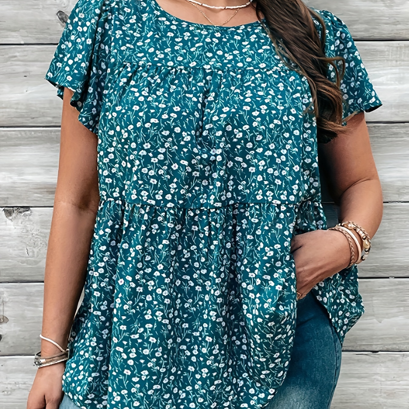 Plus Size Floral Print Blouse, Casual Crew Neck Short Sleeve Blouse For Spring, Women's Plus Size clothing
Plus Size Floral Print Blouse, Casual Crew Neck Short Sleeve Blouse For Spring, Women's Plus Size clothing