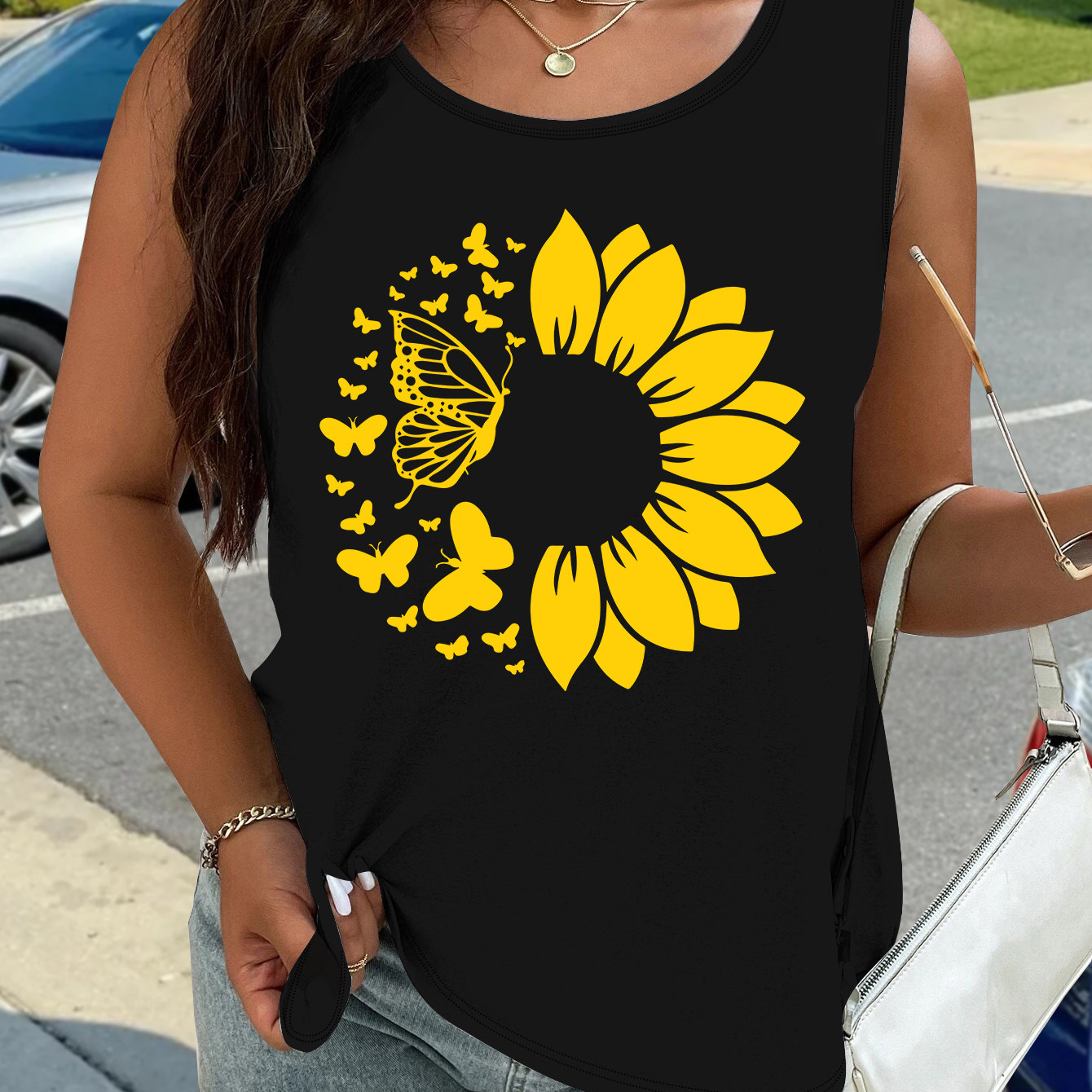 Plus Size Floral Print Tank Top, Sleeveless Casual Top For Summer, Women's Plus Size Clothing
Plus Size Floral Print Tank Top, Sleeveless Casual Top For Summer, Women's Plus Size Clothing