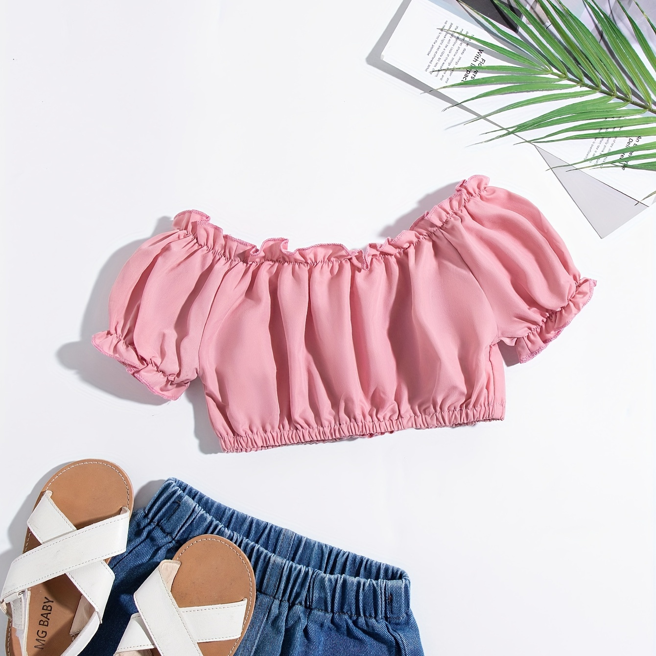 Girls Off-the-shoulder Crop Top, Elastic Frill Trim Puff Sleeve Blouse For Summer Party
Girls Off-the-shoulder Crop Top, Elastic Frill Trim Puff Sleeve Blouse For Summer Party