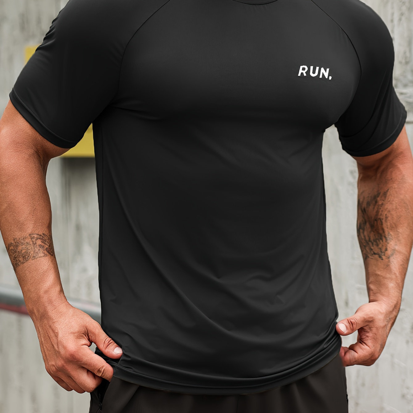 Men's Summer Quick Drying Breathable Ice Silk Protecion Sports T-shirt, Fitness Running Short Sleeved Top
Men's Summer Quick Drying Breathable Ice Silk Protecion Sports T-shirt, Fitness Running Short Sleeved Top