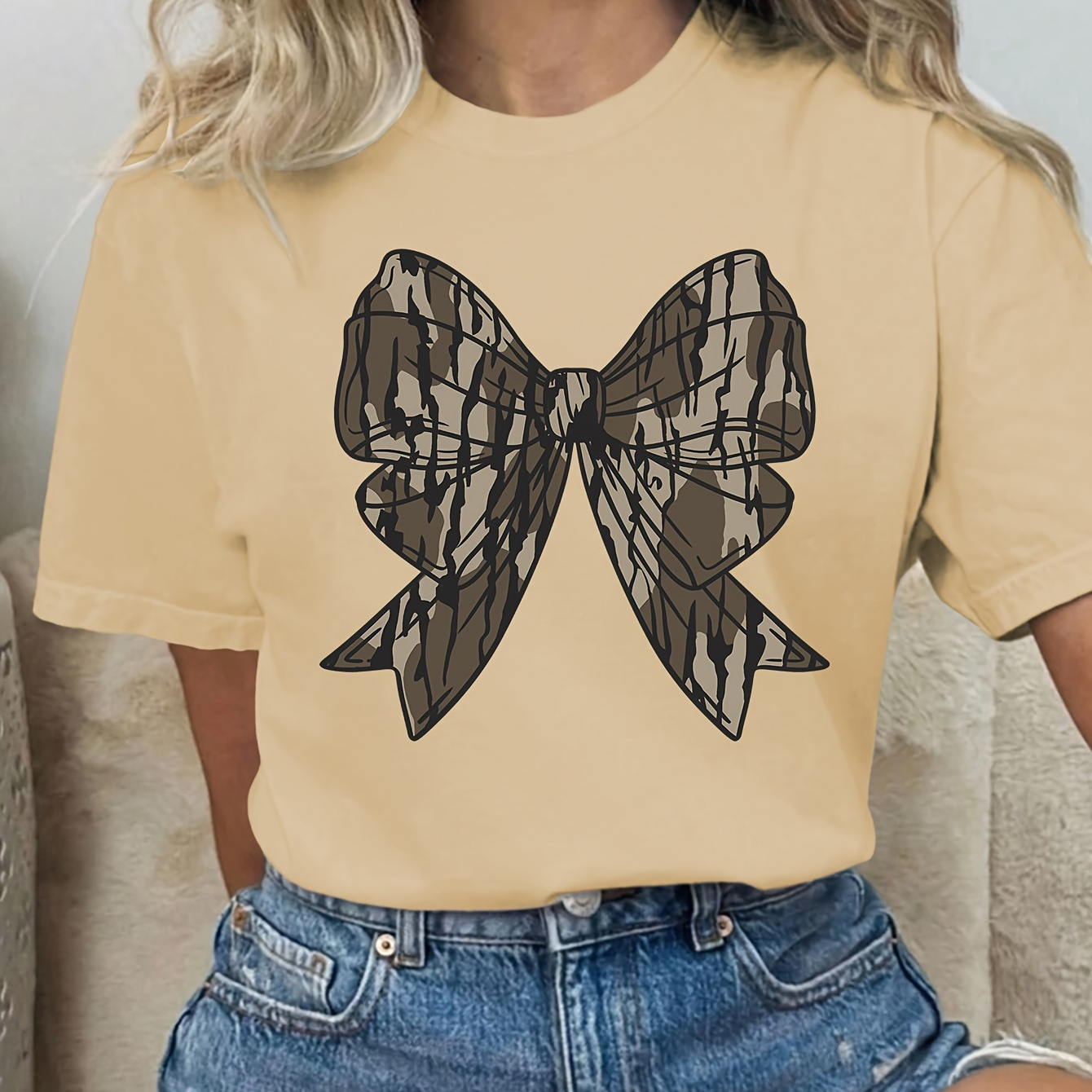 Size Bow Print T-shirt For Women - Casual Crew Neck, Short Sleeve, Semi-sheer Polyester Top
Size Bow Print T-shirt For Women - Casual Crew Neck, Short Sleeve, Semi-sheer Polyester Top