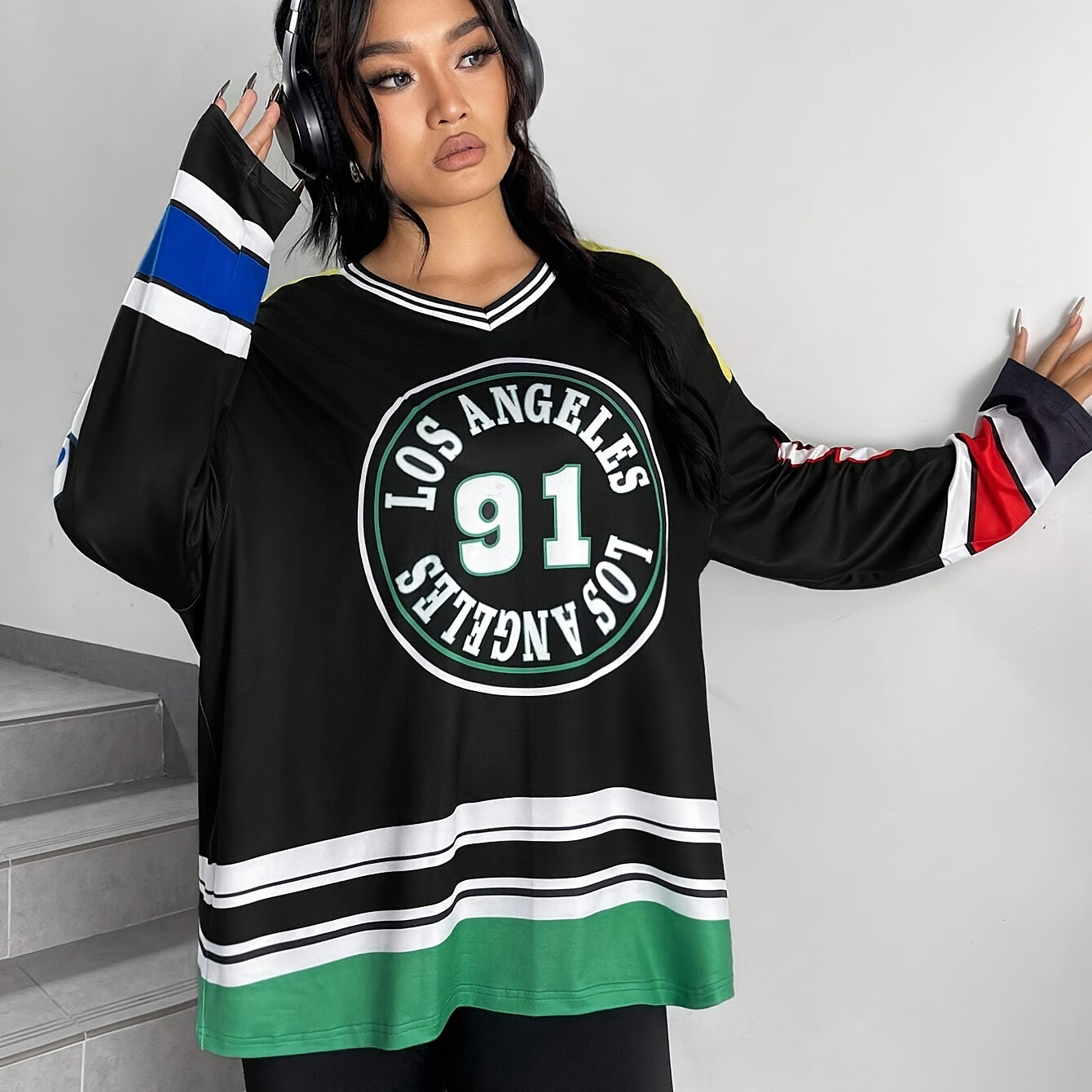 Plus Size Number Print T-shirt, Casual Long Sleeve V-neck Top For Spring & Fall, Women's Plus Size Clothing
Plus Size Number Print T-shirt, Casual Long Sleeve V-neck Top For Spring & Fall, Women's Plus Size Clothing