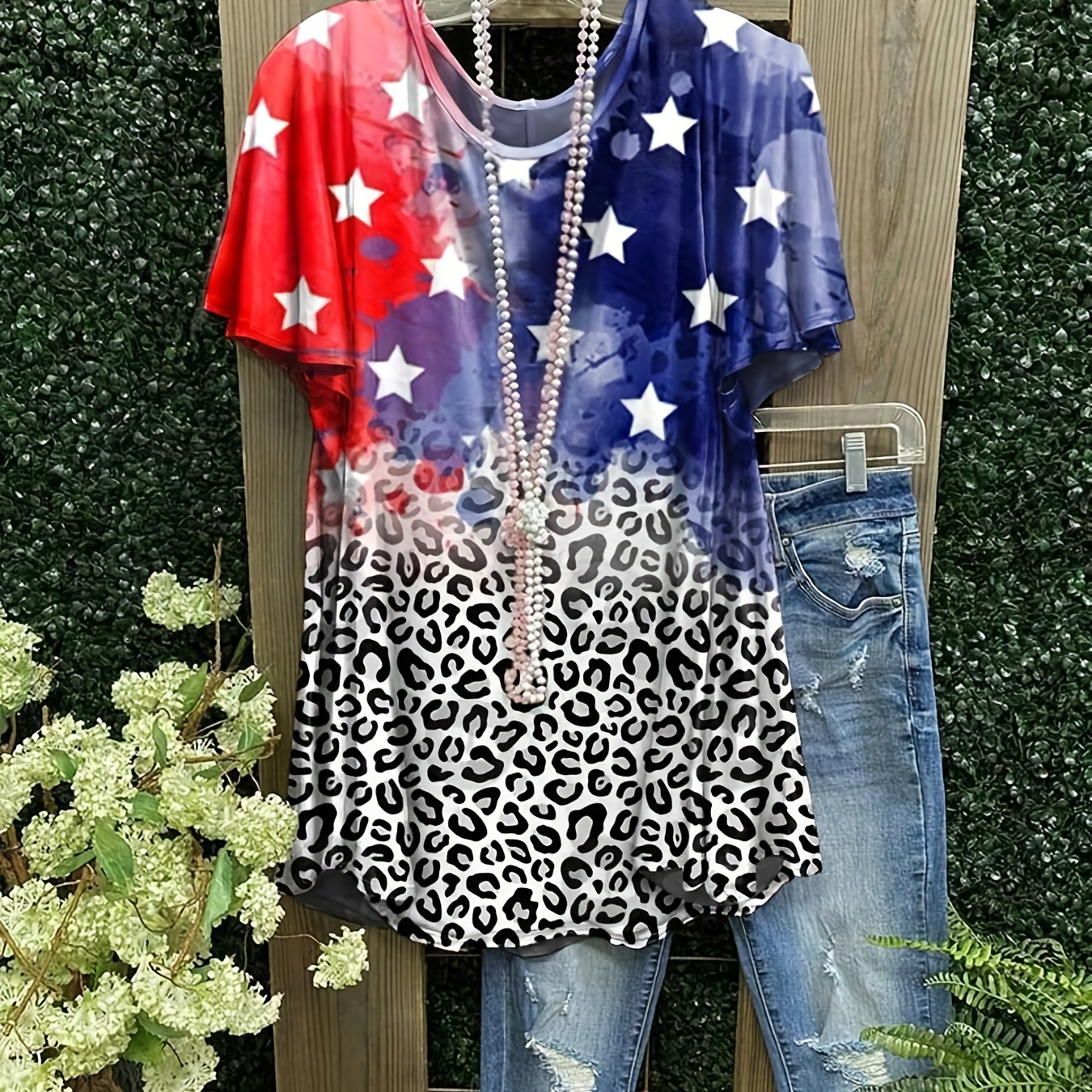Plus Size Independence Day Casual T-shirt, Women's Plus Colorblock Star & Leopard Print Short Sleeve Round Neck High Stretch T-shirt
Plus Size Independence Day Casual T-shirt, Women's Plus Colorblock Star & Leopard Print Short Sleeve Round Neck High Stretch T-shirt